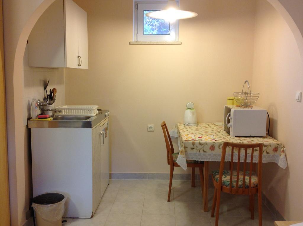 Honvéd Apartmanház Heviz Ngoại thất bức ảnh